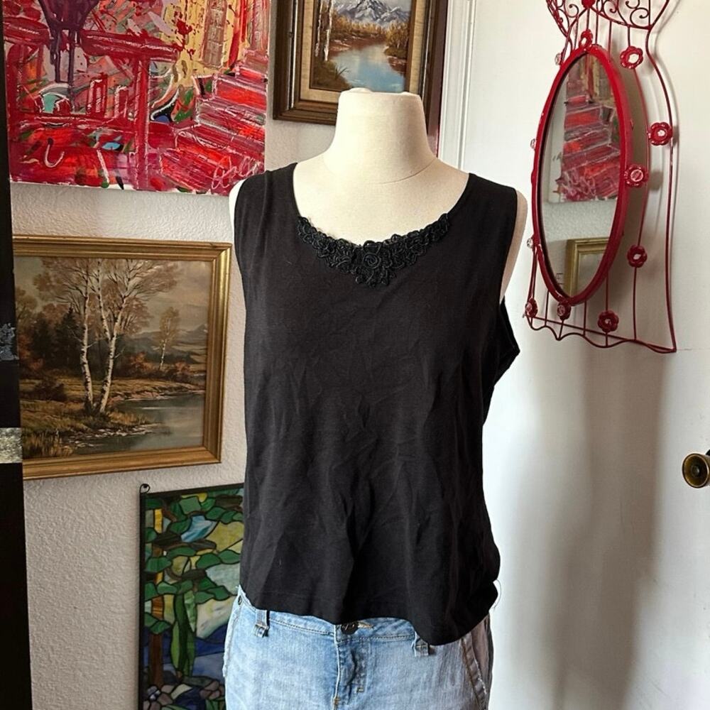 extra touch floral lace black tank top